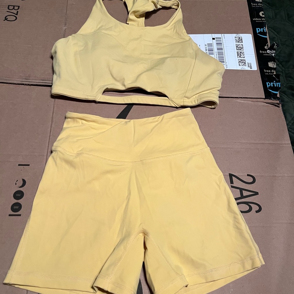 Alphalete yellow pulse set top large bottoms xs